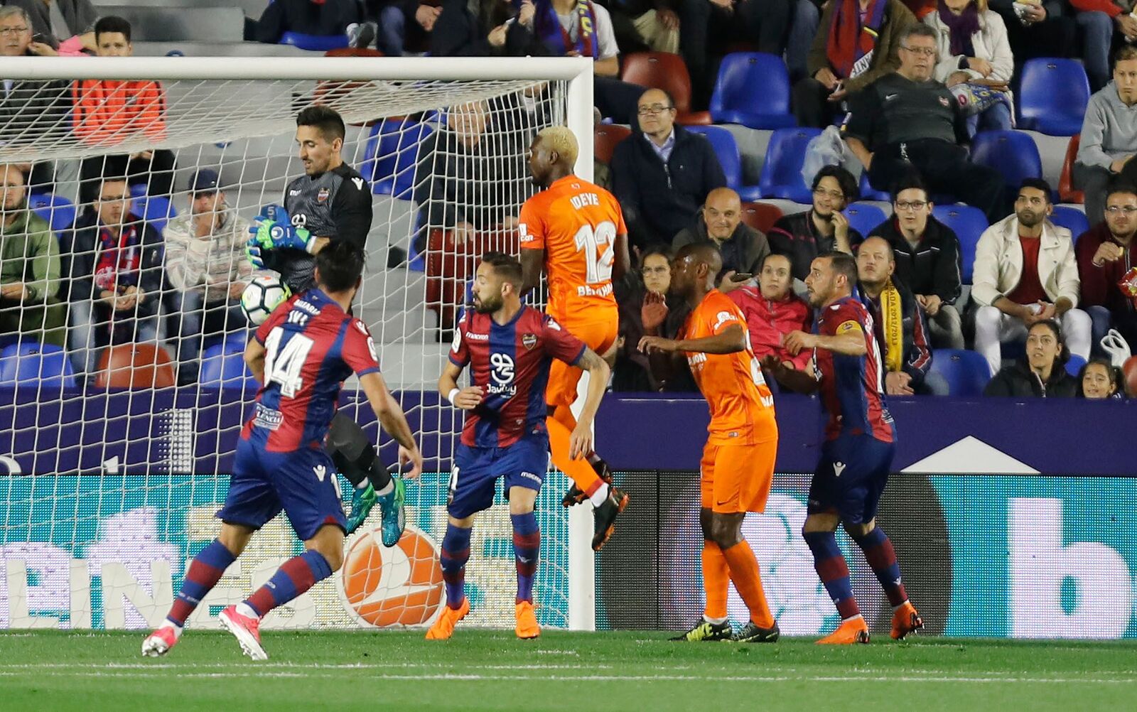 Levante Ud M Laga Cf Galer A De Fotos E Im Genes