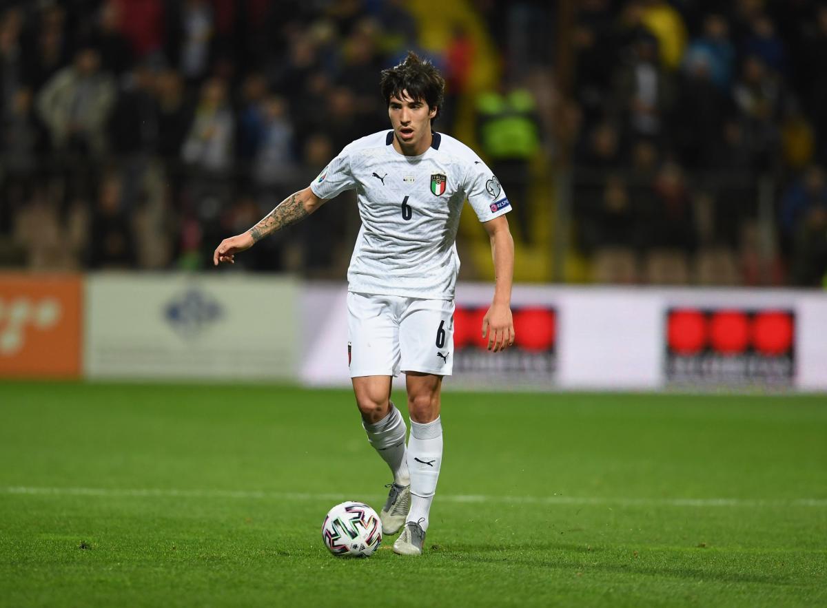 Sandro Tonali ficha por el Newcastle y se convierte en el italiano más