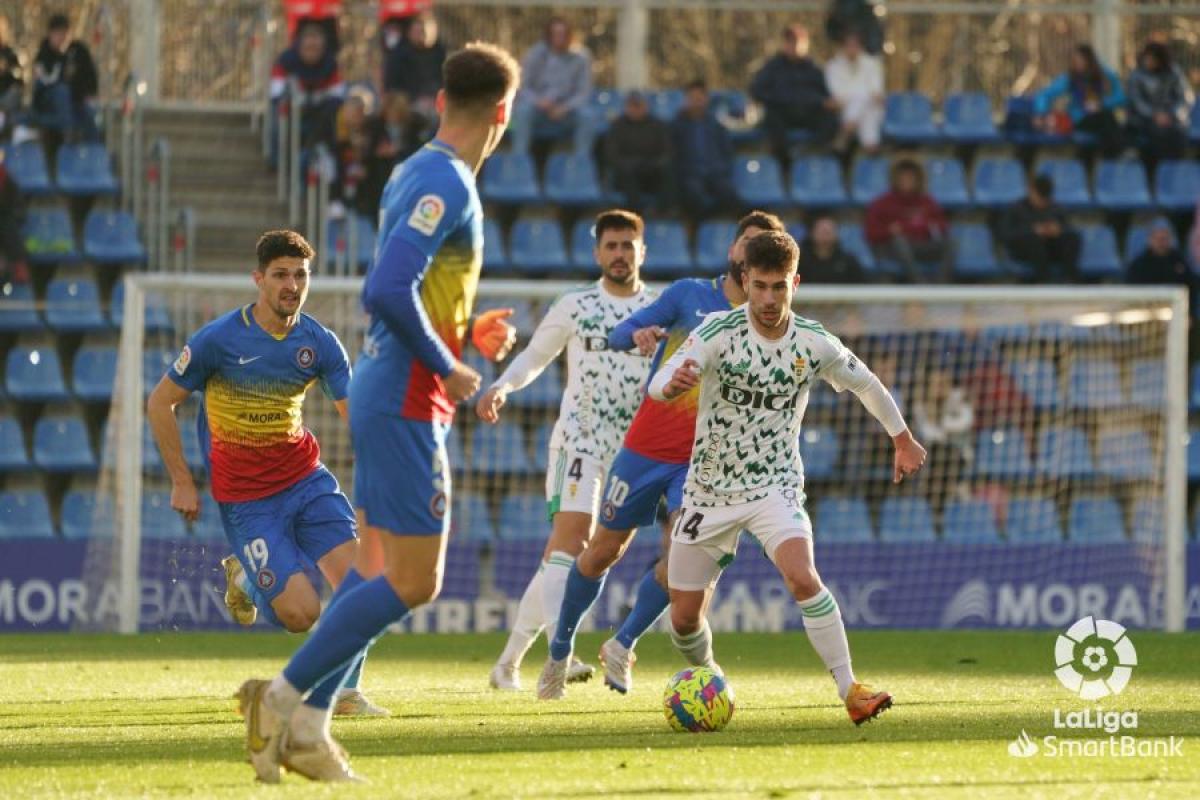 Real Oviedo Alavés Cuándo y Dónde ver Hoy LaLiga SmartBank