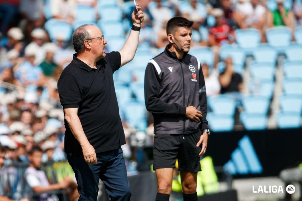 Rafa Ben Tez Entrenador Del Celta Habla De La Necesidad De Hacer Fichajes