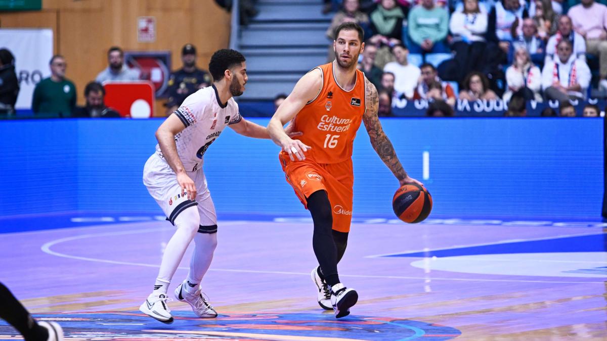 Valencia Basket Gana En La Pista Del Monbus Obradoiro 75 97