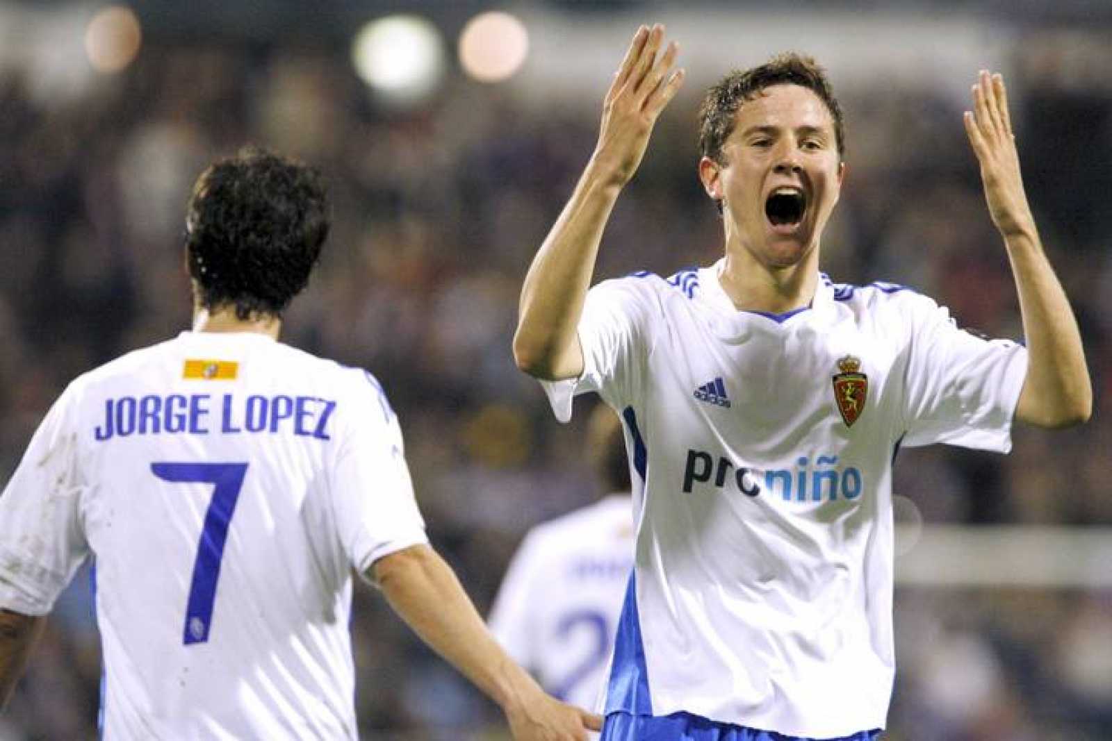 Ander Herrera celebra un gol en su etapa en el Real Zaragoza (Foto: EFE).