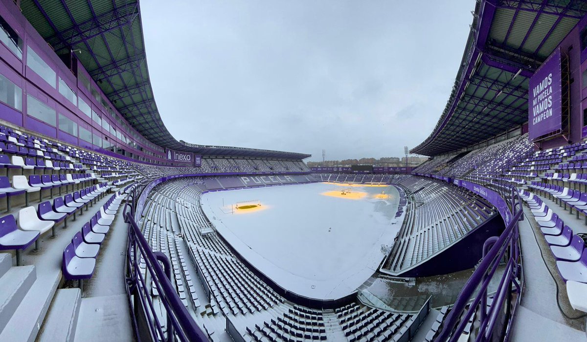 La tormenta arena. Стадион ФК Вальядолид. Валенсия Вальядолид.