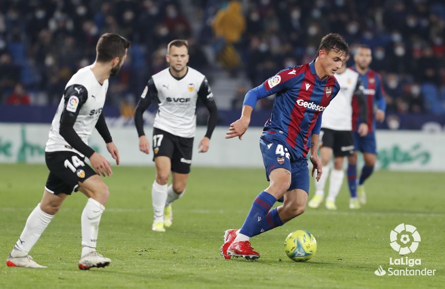 Marc Pubill, el día de su debut con el Levante (Foto: LaLiga).