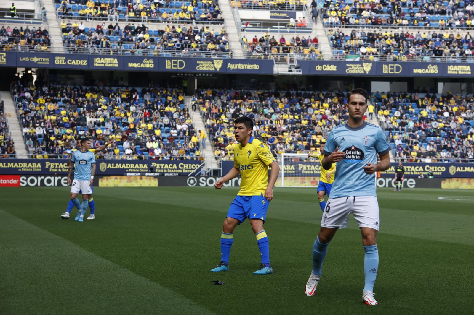 Tomás Alarcón, durante el Cádiz-Celta en el Nuevo Mirandilla (Foto: Cristo García).