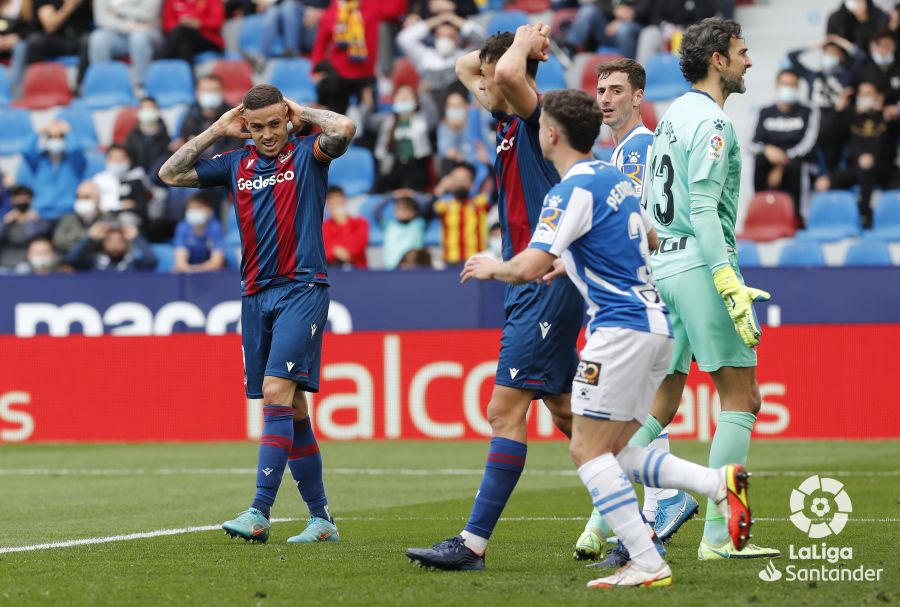 orificio de soplado Visible apenas Levante - Espanyol, resumen con goles en vídeo; jornada 28 LaLiga