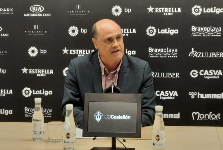 El ex de Dallas, Bob Voulgaris, despide a Fernando Gómez del Castellón tras  hacer una plantilla líder