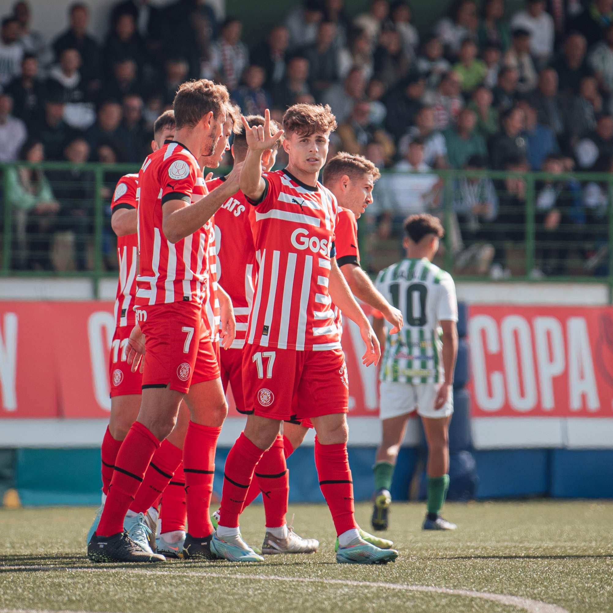 Rodrigo Riquelme celebra su gol con el Girona en Copa (Foto: GFC). 