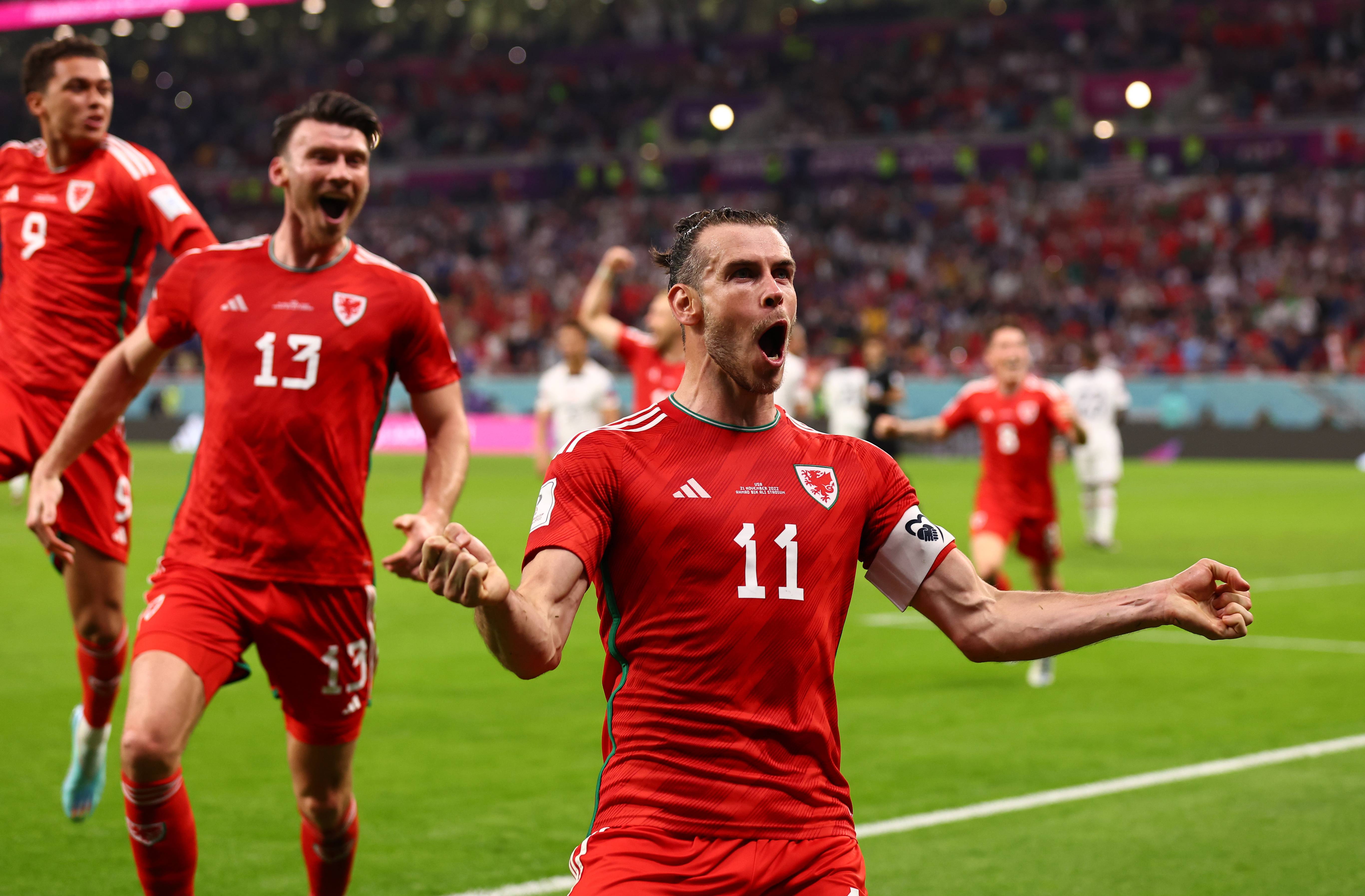 Gareth Bale celebra su gol en el Estados Unidos-Gales (Foto: Cordon Press).