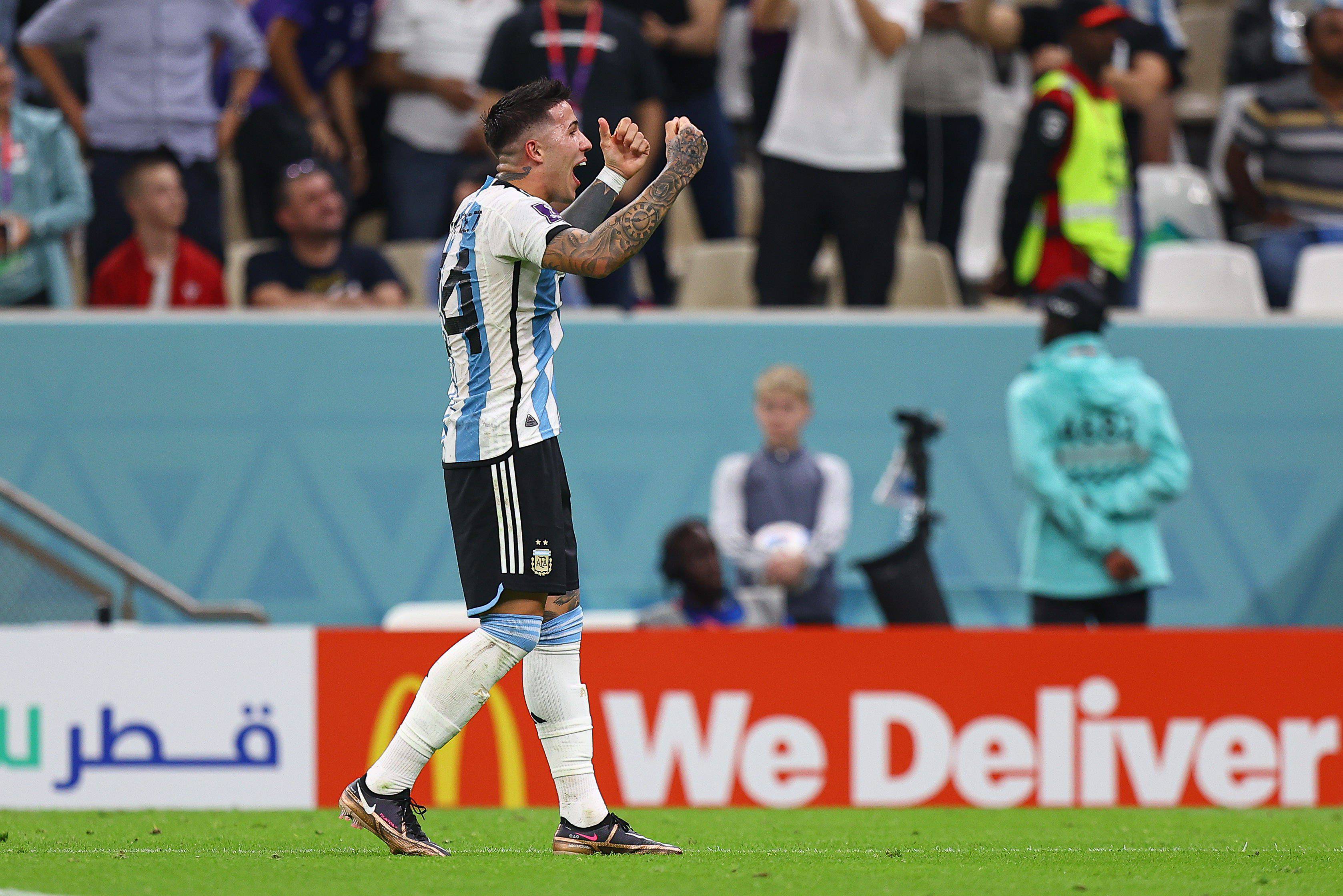 Enzo Fernández celebra uno de los goles de Argentina frente a México (FOTO: Cordón Press).