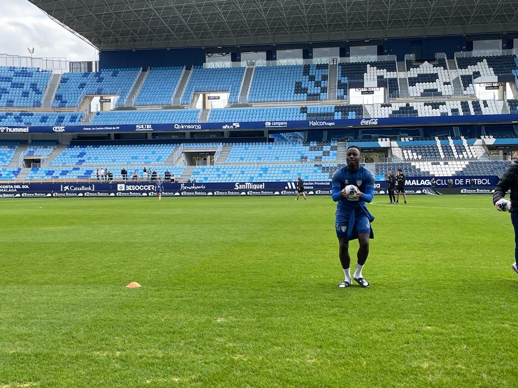 Appiah, durante el entrenamiento a puerta abierta.