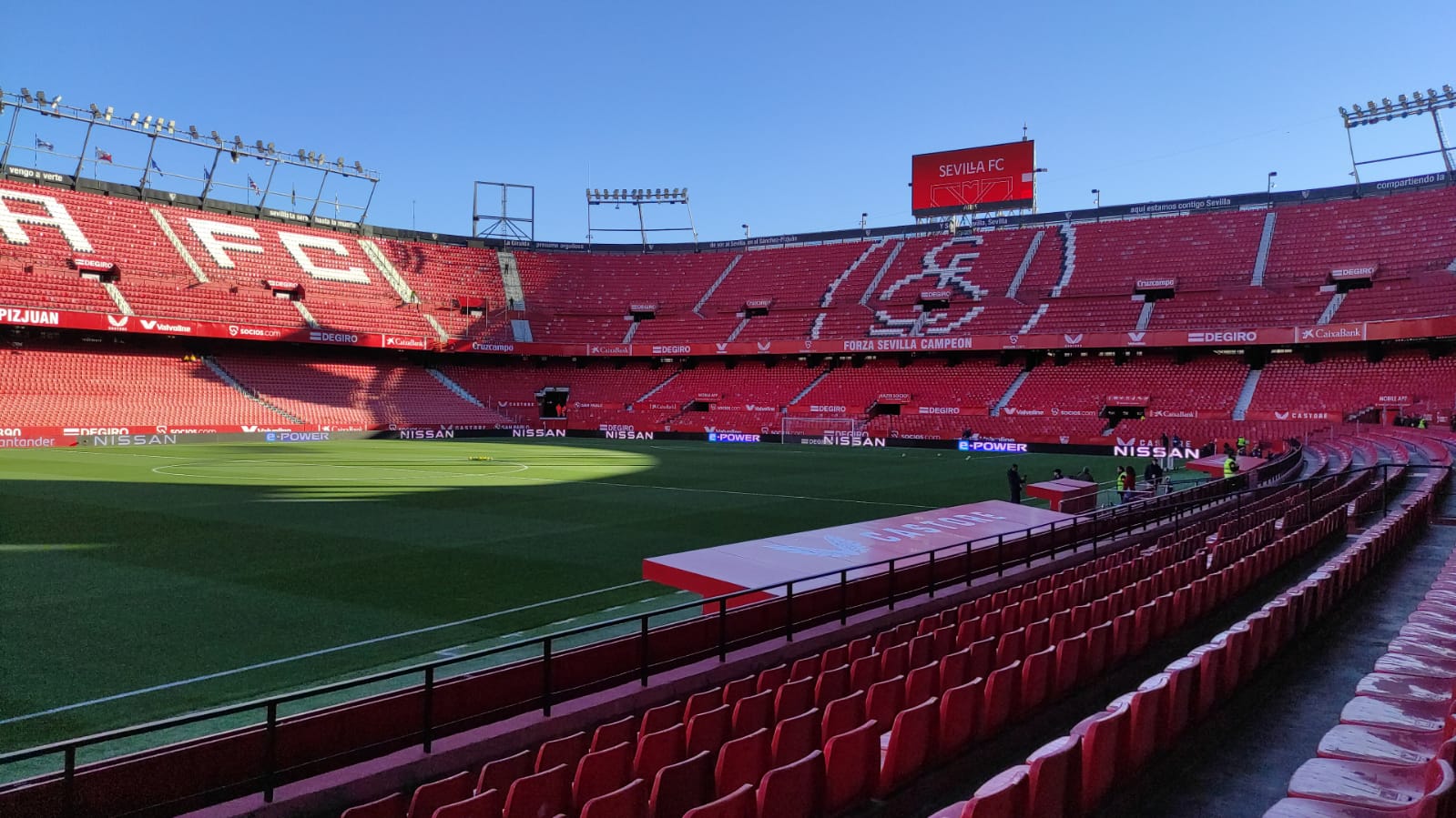 Imagen del Sánchez-Pizjuán antes del Sevilla-Elche (Foto: Basilio García). 