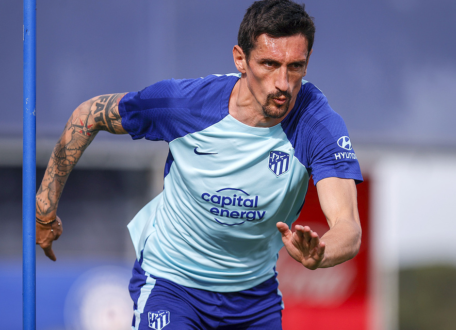 Stefan Savic, en una sesión del Atlético de Madrid (Foto: ATM).