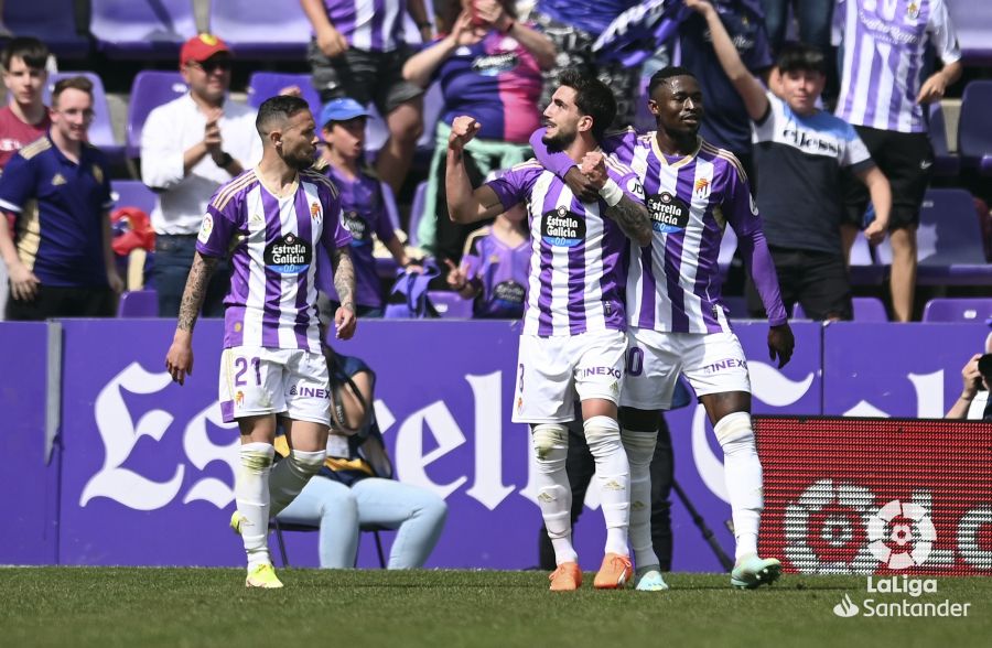 Monchu celebra su gol en el Valladolid-Mallorca (Foto: LaLiga).