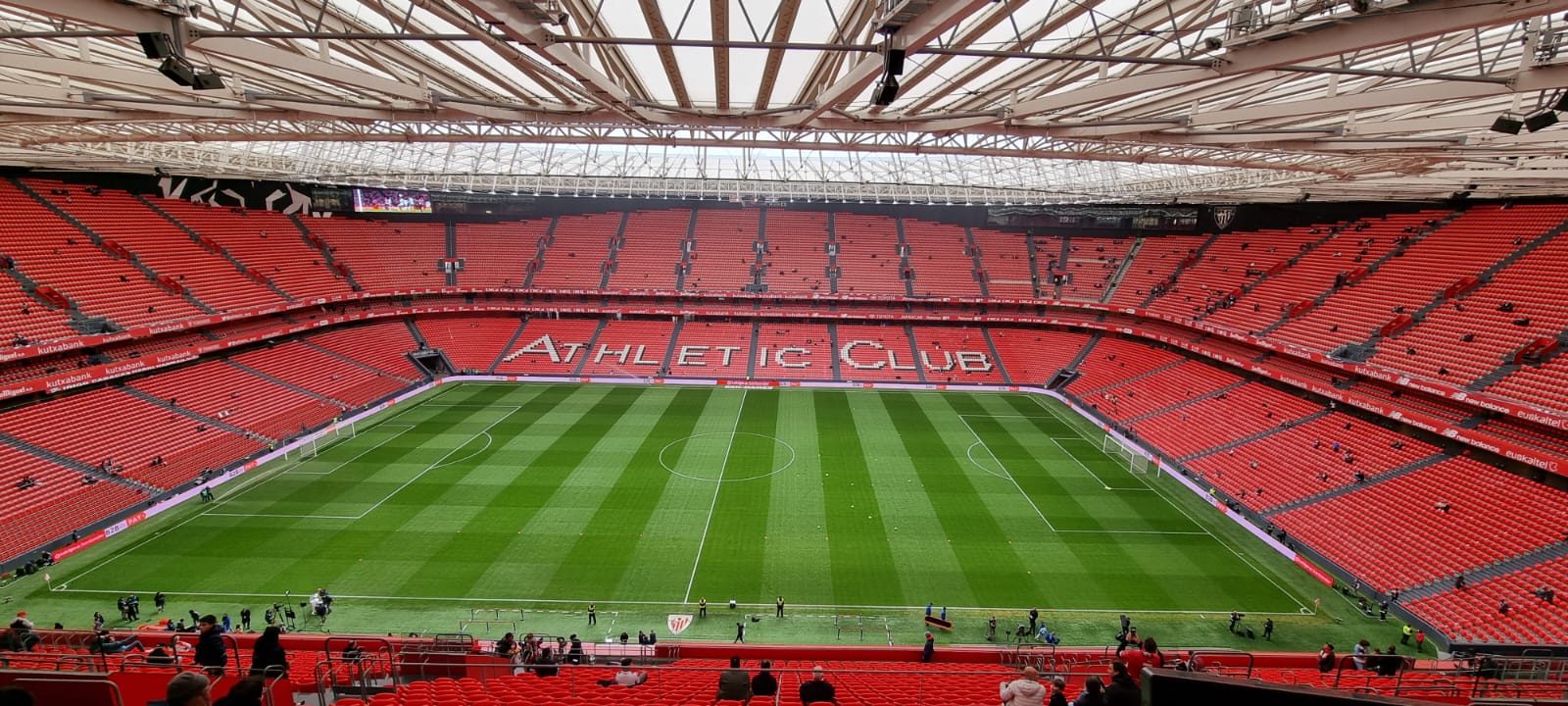 San Mamés a escasos minutos de que comience el derbi vasco. (Foto: Marta Gonzalo)