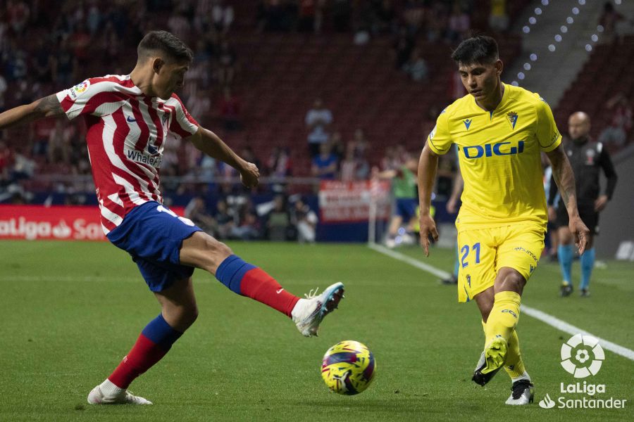 Santi Arzamendia, en el Atleti - Cádiz (Foto: LaLiga).