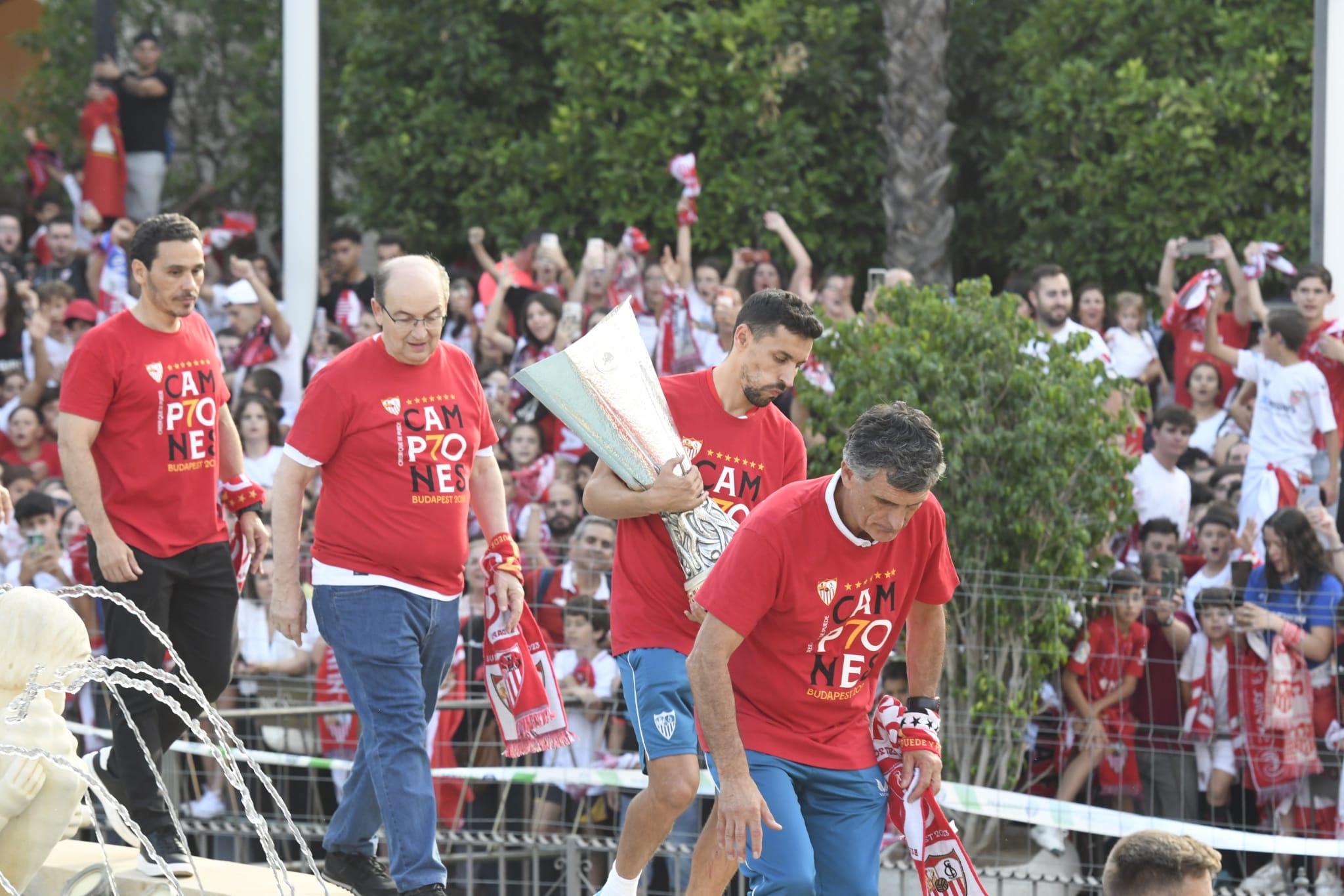 El Sevilla celebra la Europa League en la Puerta de Jerez (Foto: Kiko Hurtado).