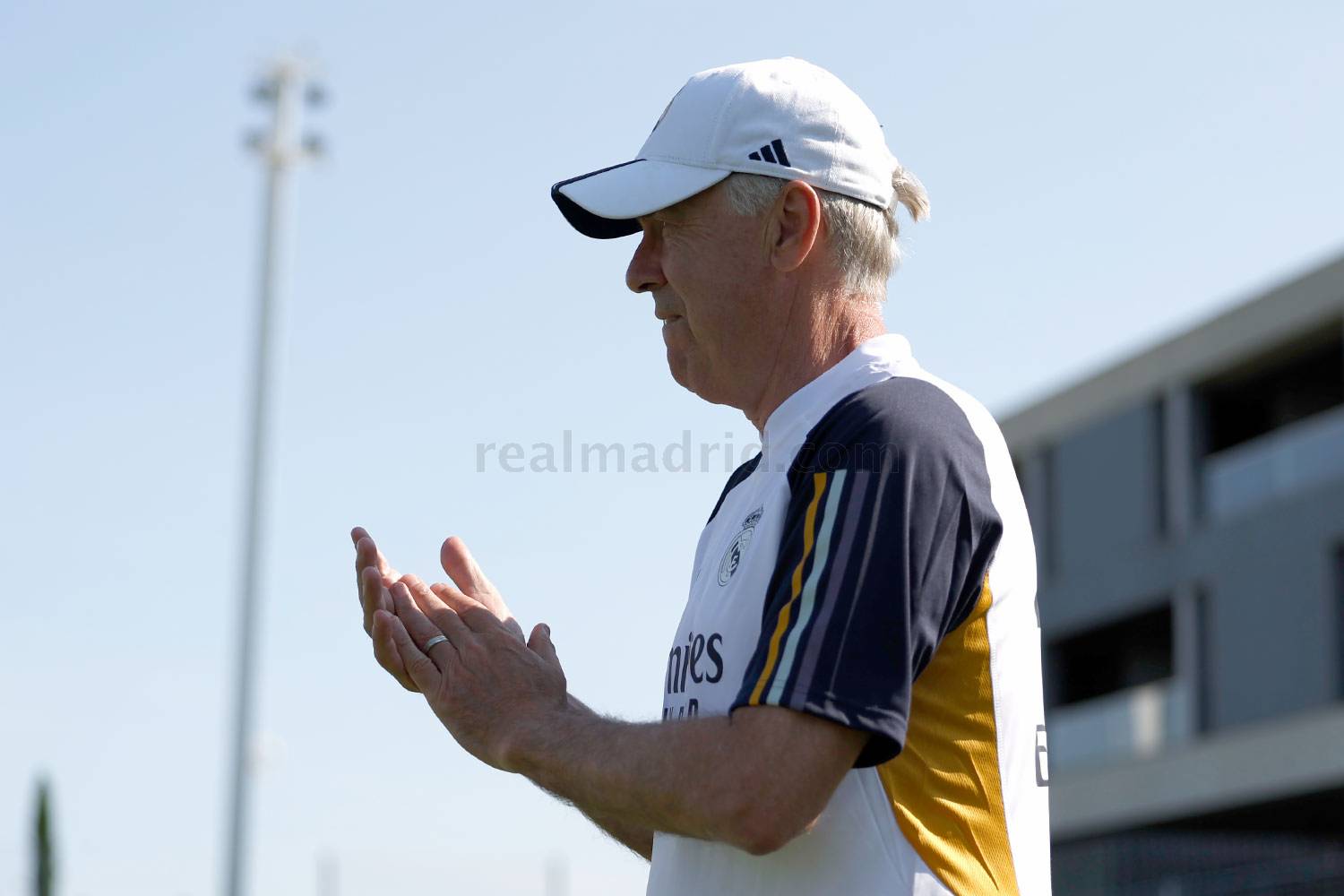 Carlo Ancelotti, en un entrenamiento del Real Madrid (Foto: RM).