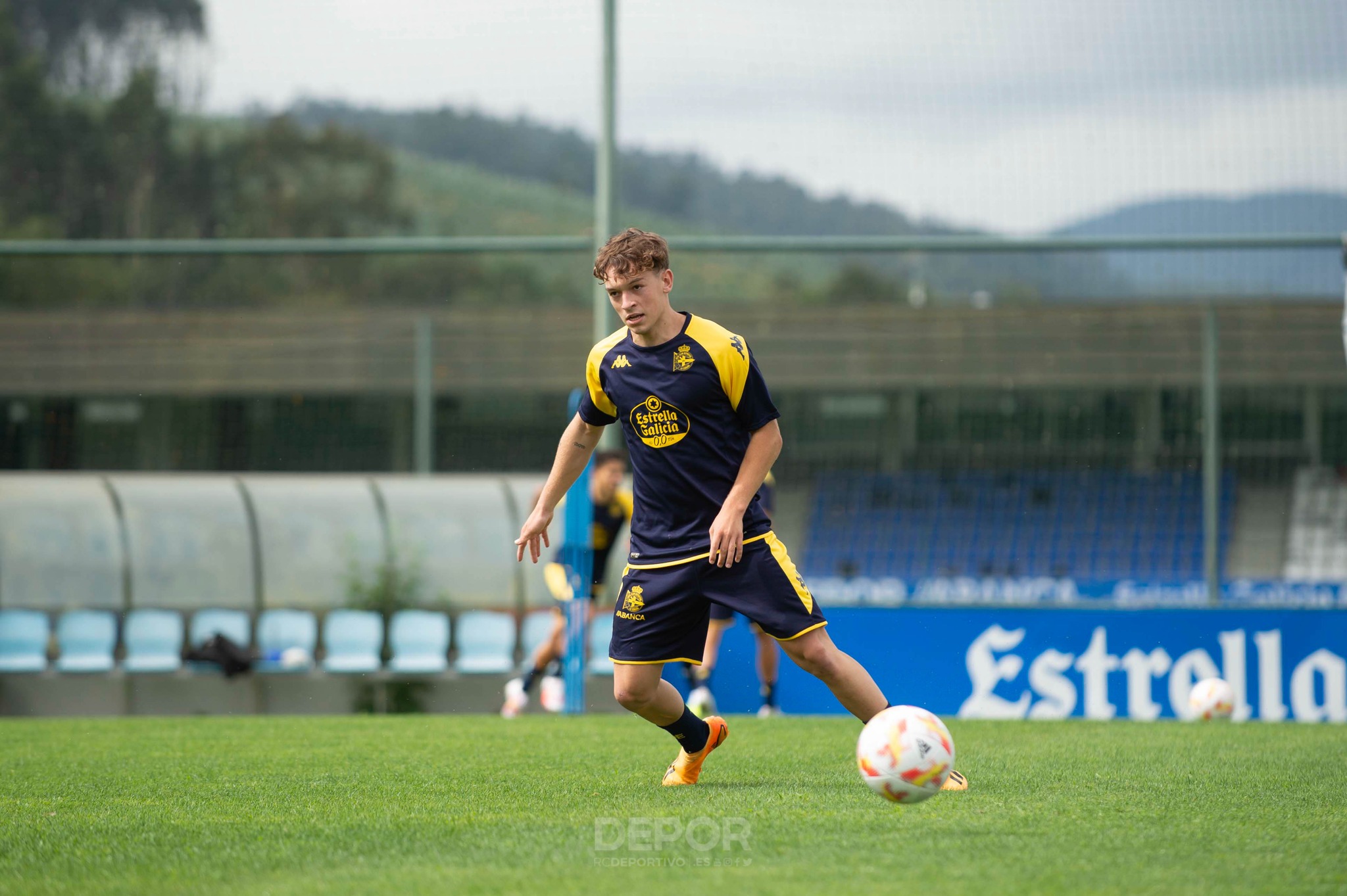 Diego Gómez, entrenando con el Deportivo en Abegondo (Foto: RCD)