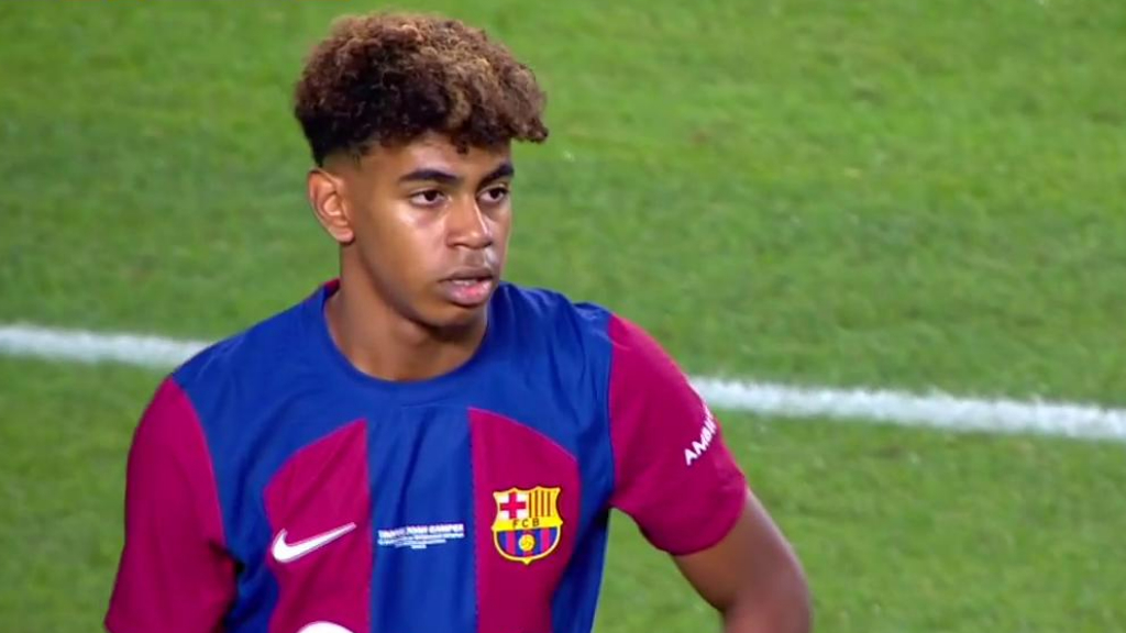 Barcelona: Lamine Yamal pide paso con una exhibición ante el Tottenham
