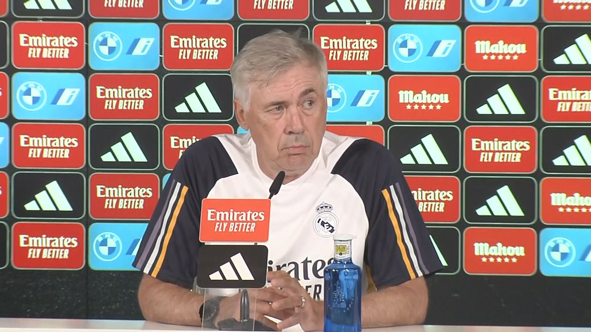 Carlo Ancelotti en sala de prensa