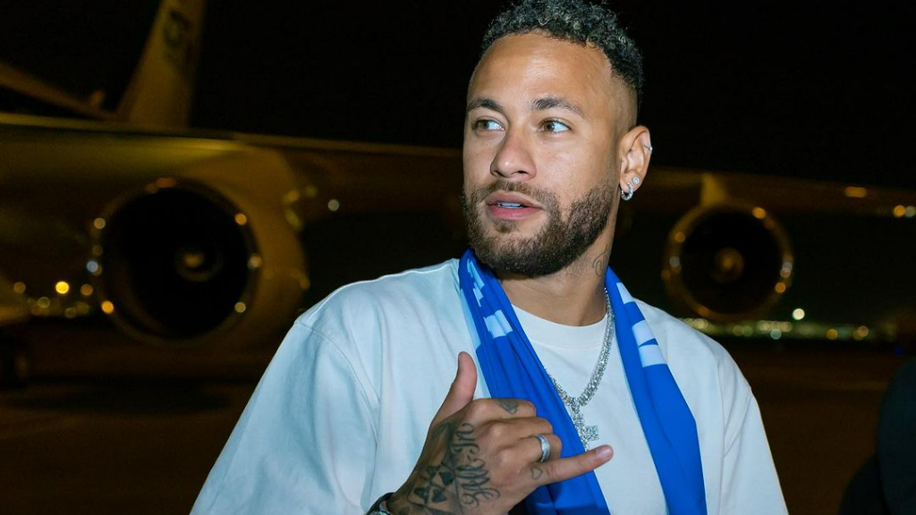 Neymar en su presentación con el Al Hilal (@neymarjr)