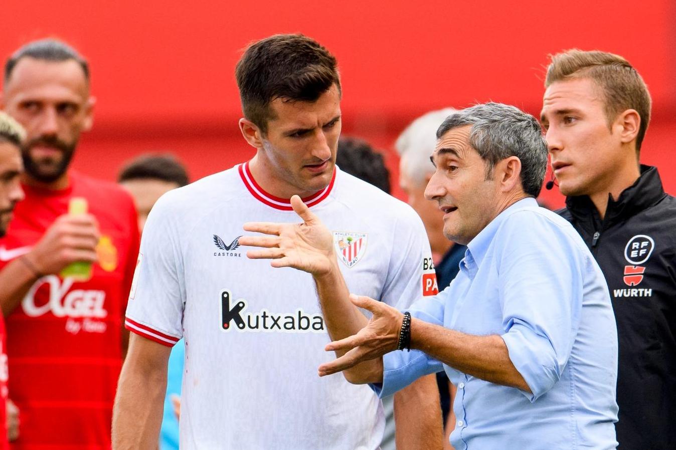 Vivian y Valverde, ante el RCD Mallorca en Son Moix (Foto: Athletic Club).