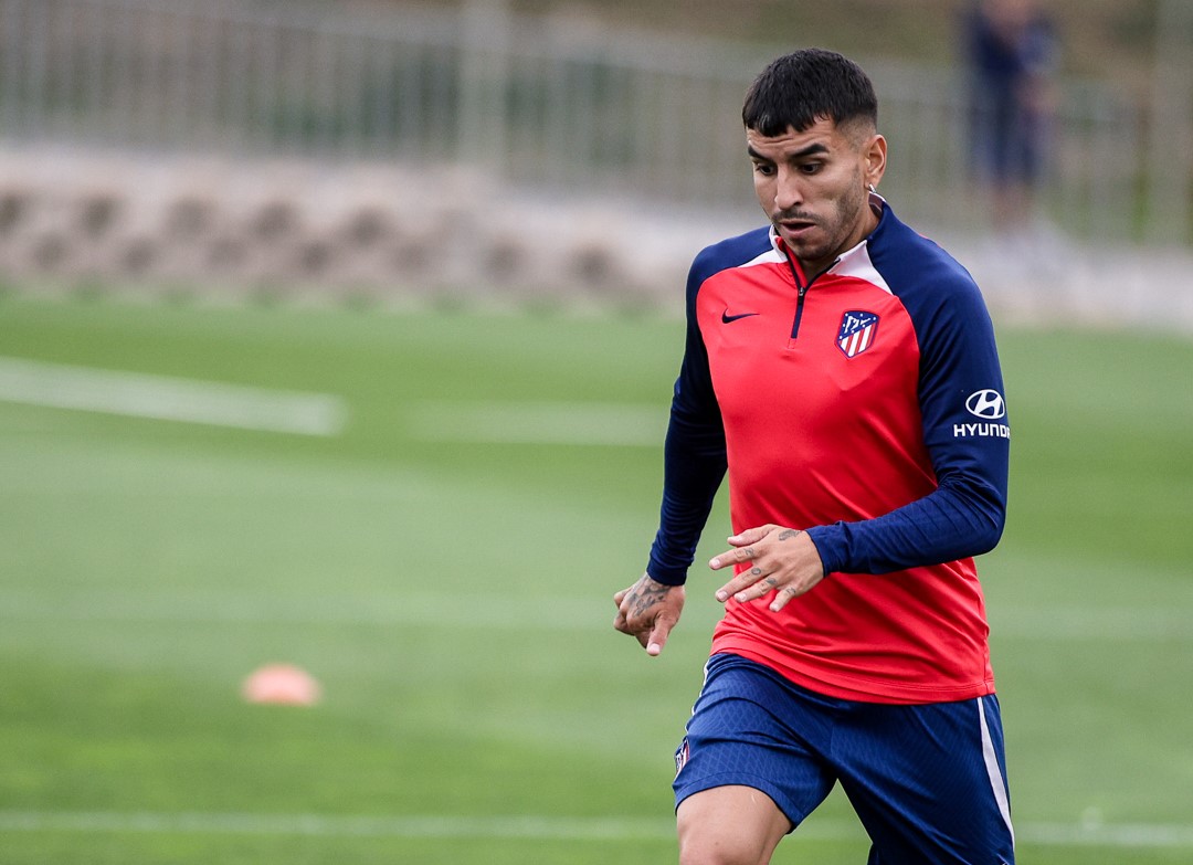 Ángel Correa, en una sesión del Atlético de Madrid (Foto: ATM).