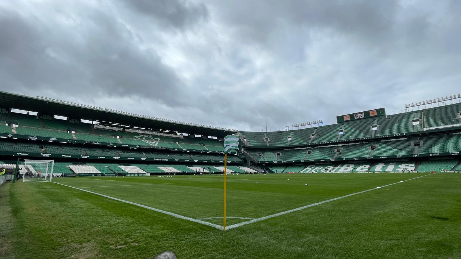 El Villamarín, antes del Betis-Mallorca (Foto: Kiko Hurtado)