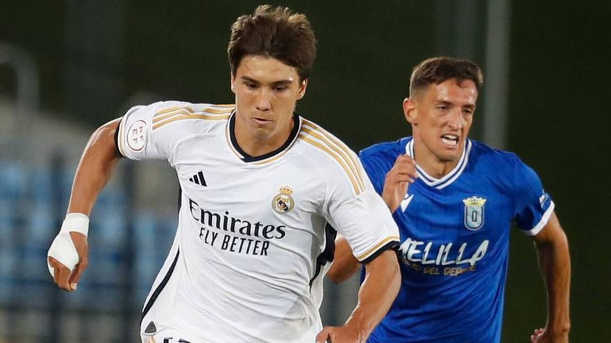 Gonzalo García, durante el Real Madrid Castilla - Melilla. (Foto: Real MAdrid).