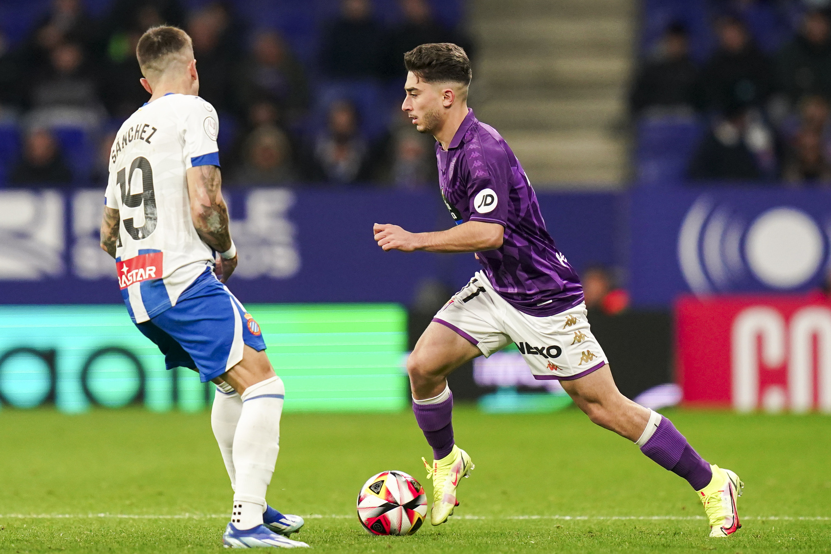 Raúl Moro, ante el Espanyol (Foto: Real Valladolid).