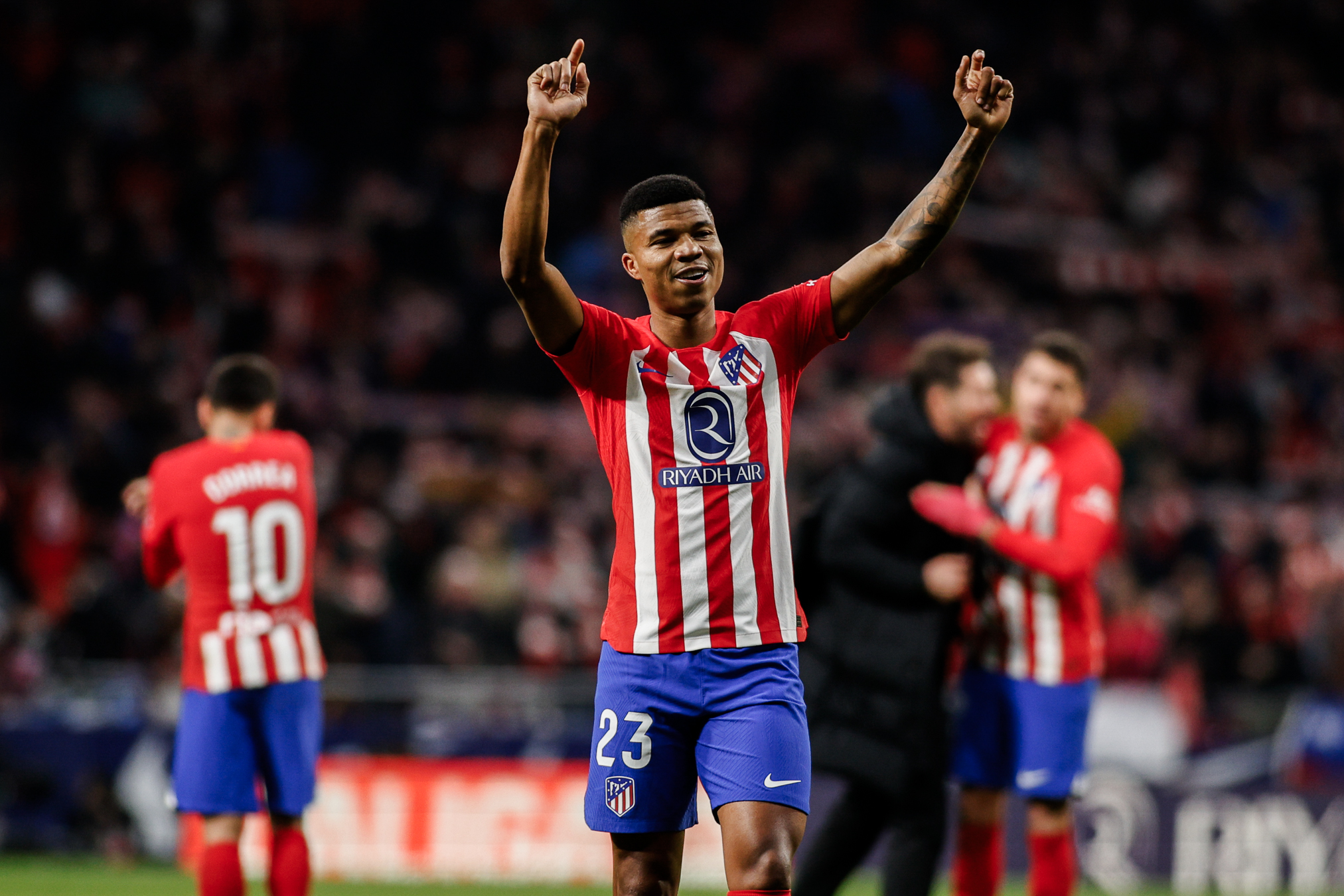 Reinildo Mandava celebra su regreso al Atlético de Madrid tras la lesión (Foto: ATM).