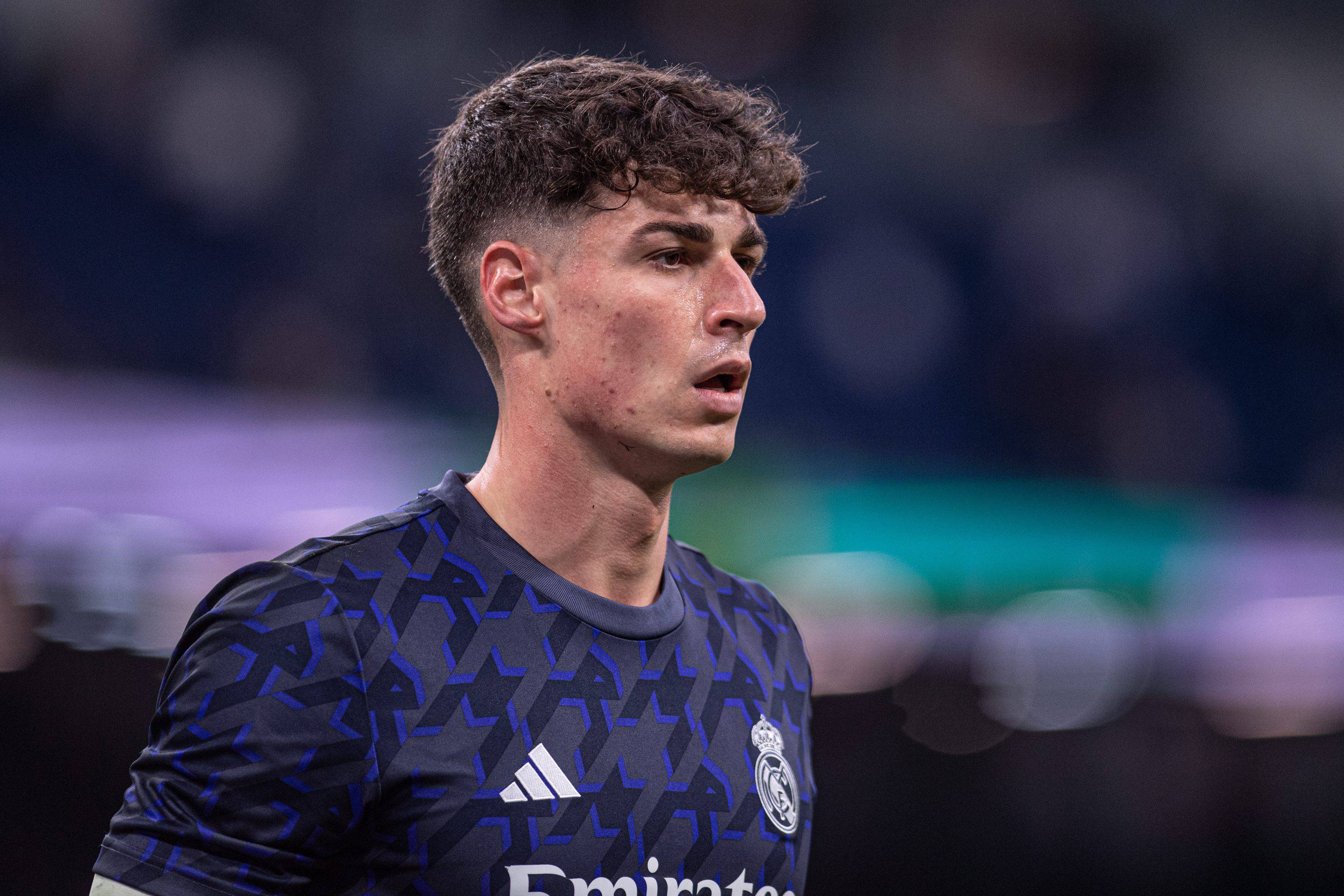 Kepa Arrizabalaga, en el calentamiento del Real Madrid-Almería (Foto: Cordon Press).