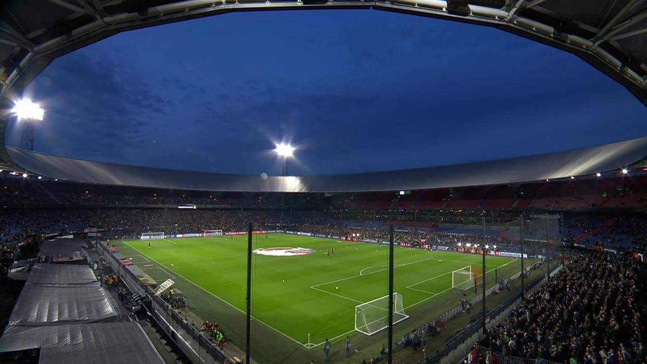 Sigue en directo el Feyenoord - Roma en Cuatro