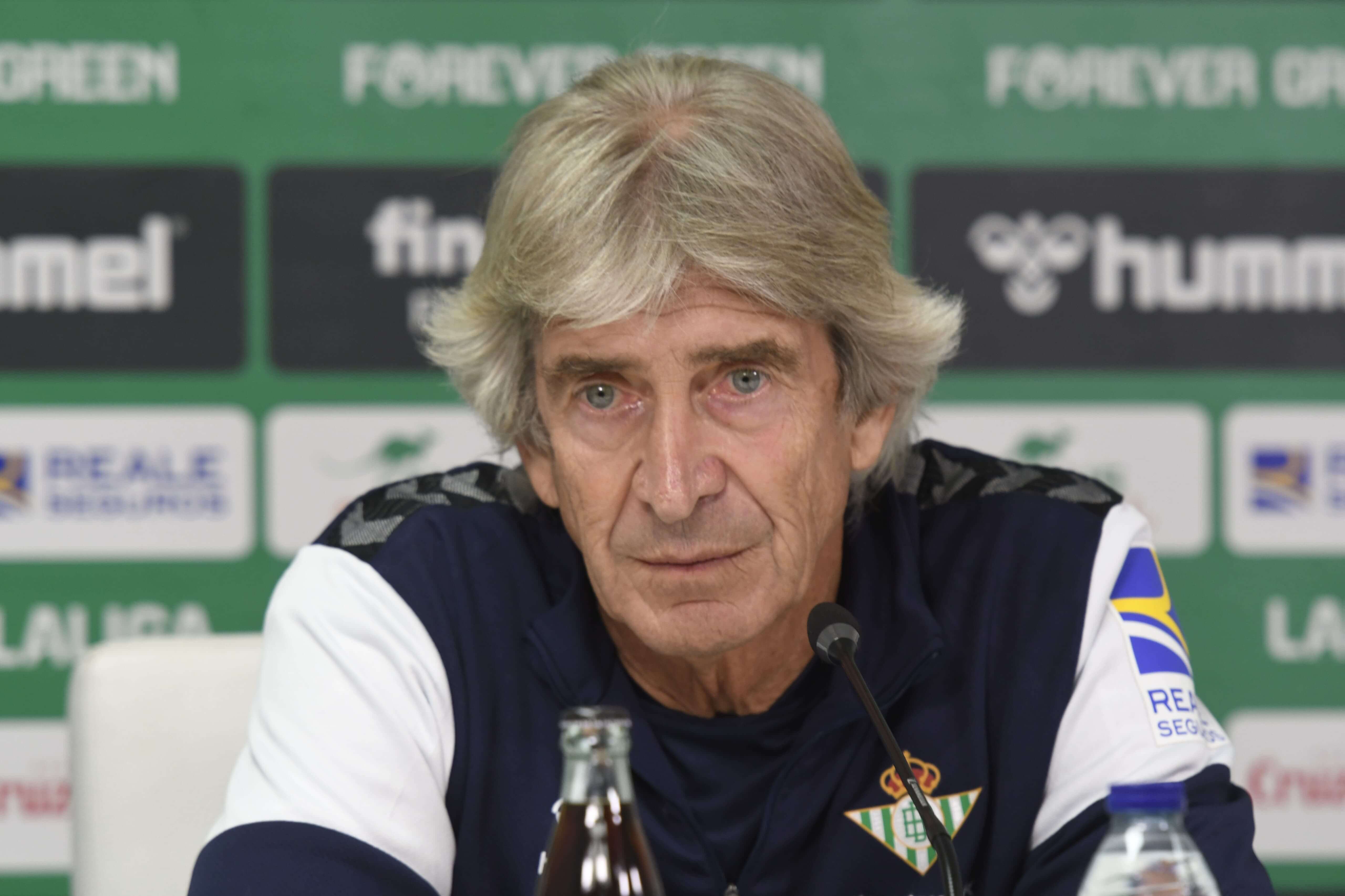 Pellegrini en rueda de prensa. (Foto. Kiko Hurtado)