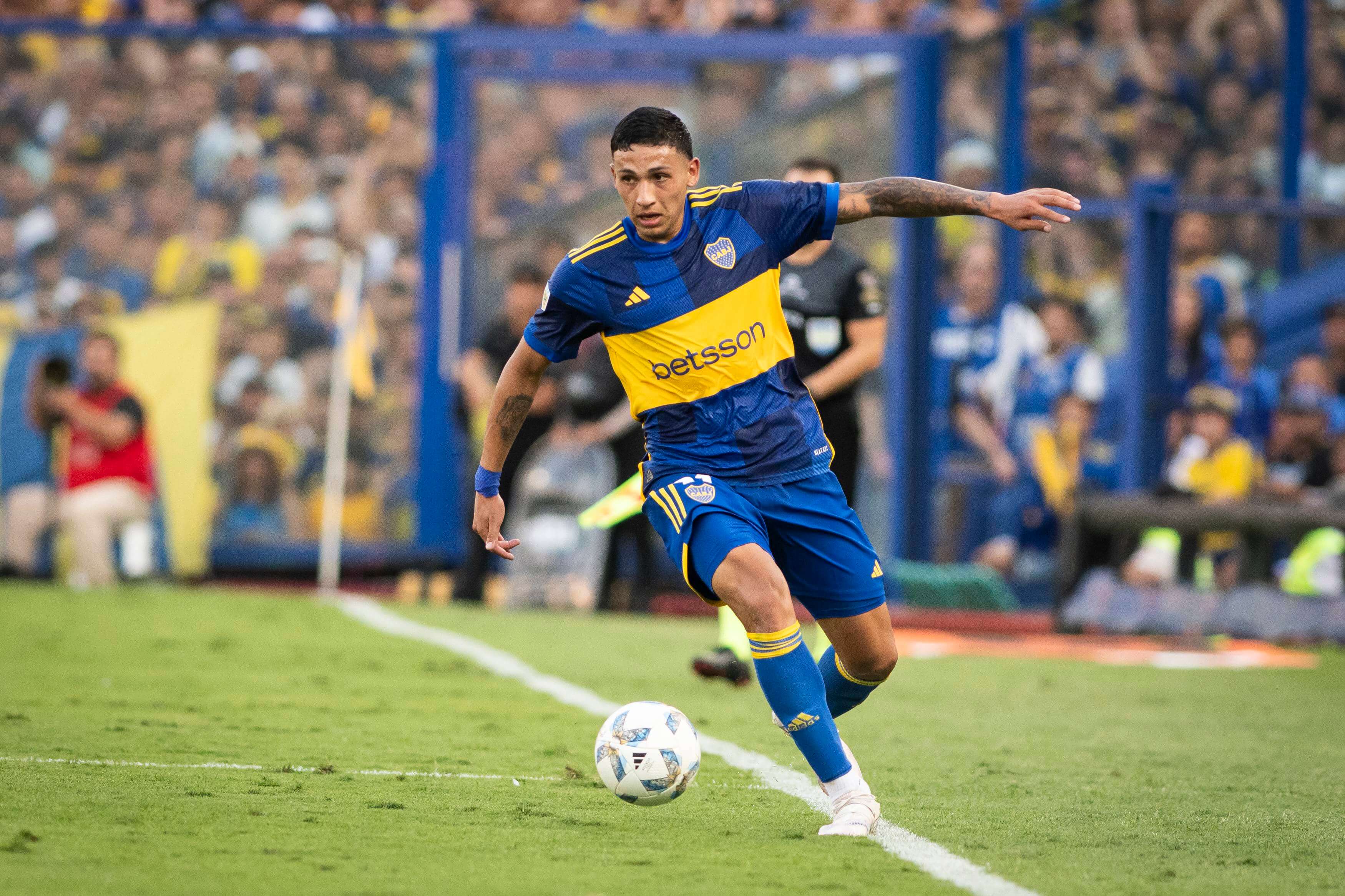 Ezequiel Fernández, en un partido con Boca Juniors (Foto: Cordon Press).