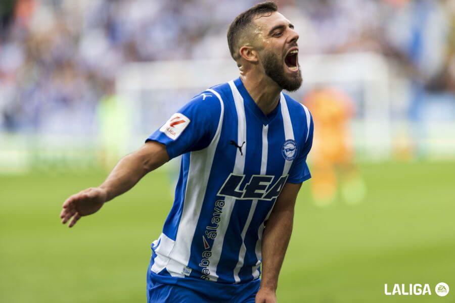 Luis Rioja, ante el Valencia CF (Foto: LALIGA).