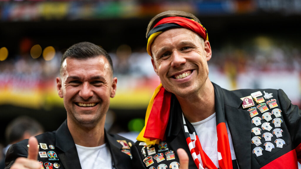 Aficionados alemanes en el estadio Allianz Arena (Fuente: Cordon Press)