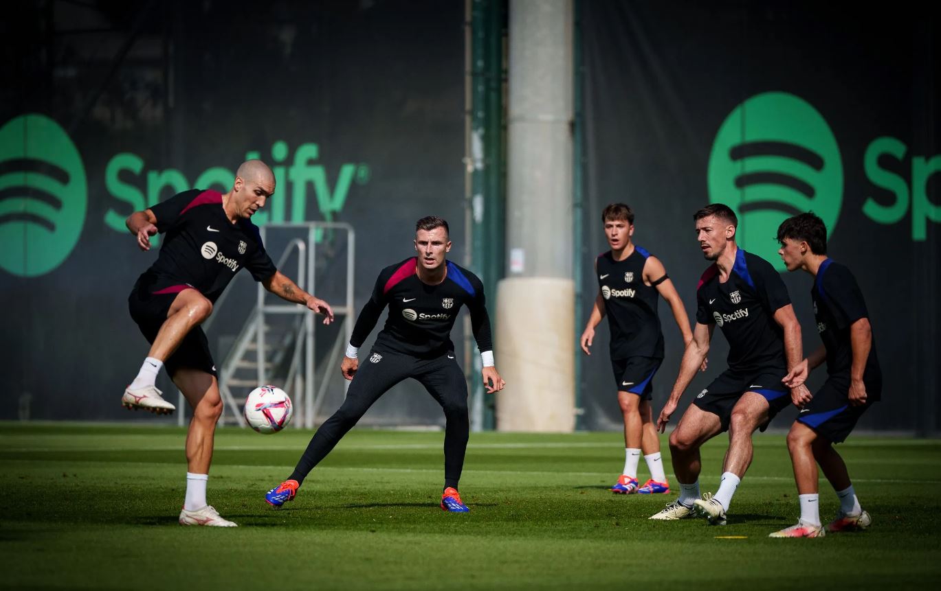 Oriol Romeu, en un entrenamiento del Barcelona (Foto: FCB).