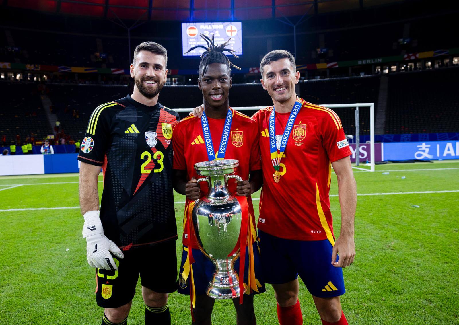 Unai Simón, Nico Williams y Dani Vivian, campeones de Europa en 2024 (Foto: RFEF).