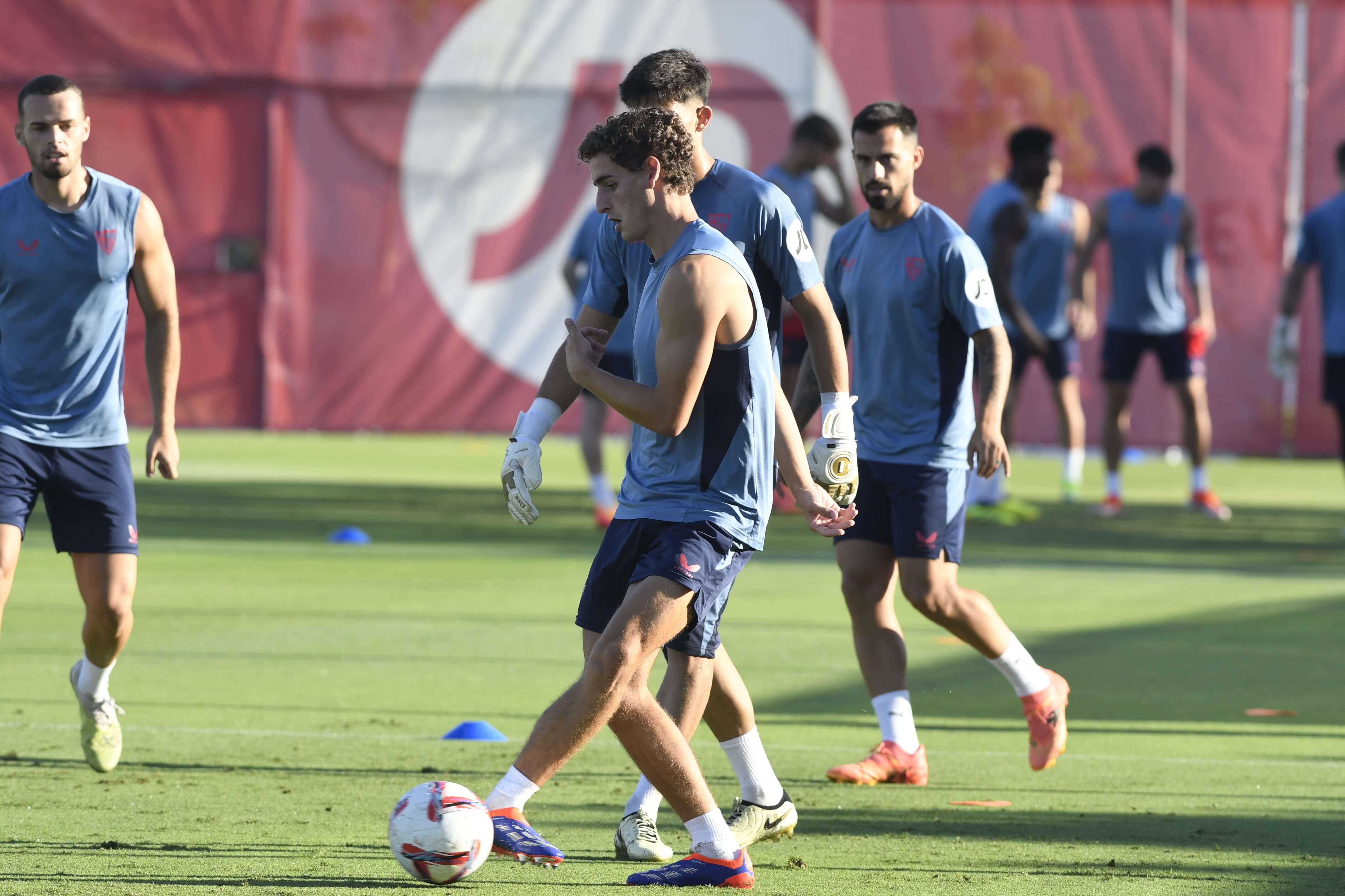 Manu Bueno, en el entrenamiento (Foto: Kiko Hurtado)