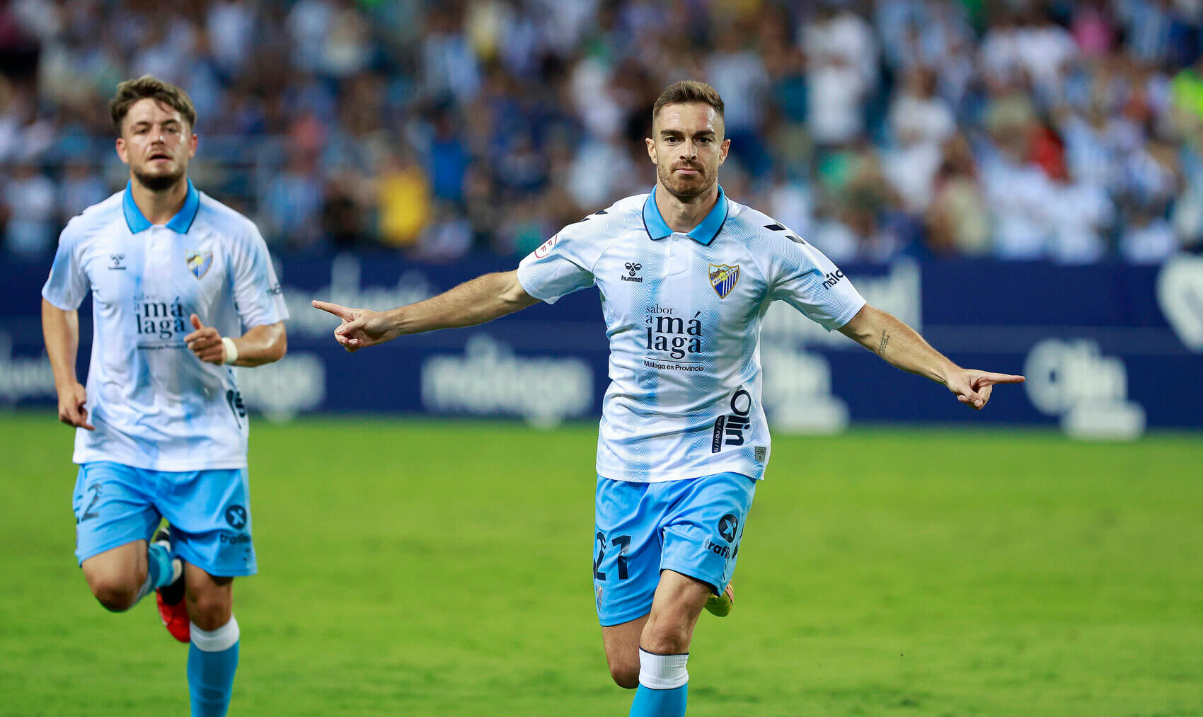 Juan Hernández celebra su único gol con el Málaga. (Foto: MCF)