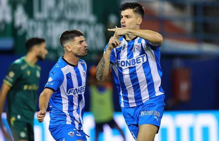 Sergio Castel celebra un gol.