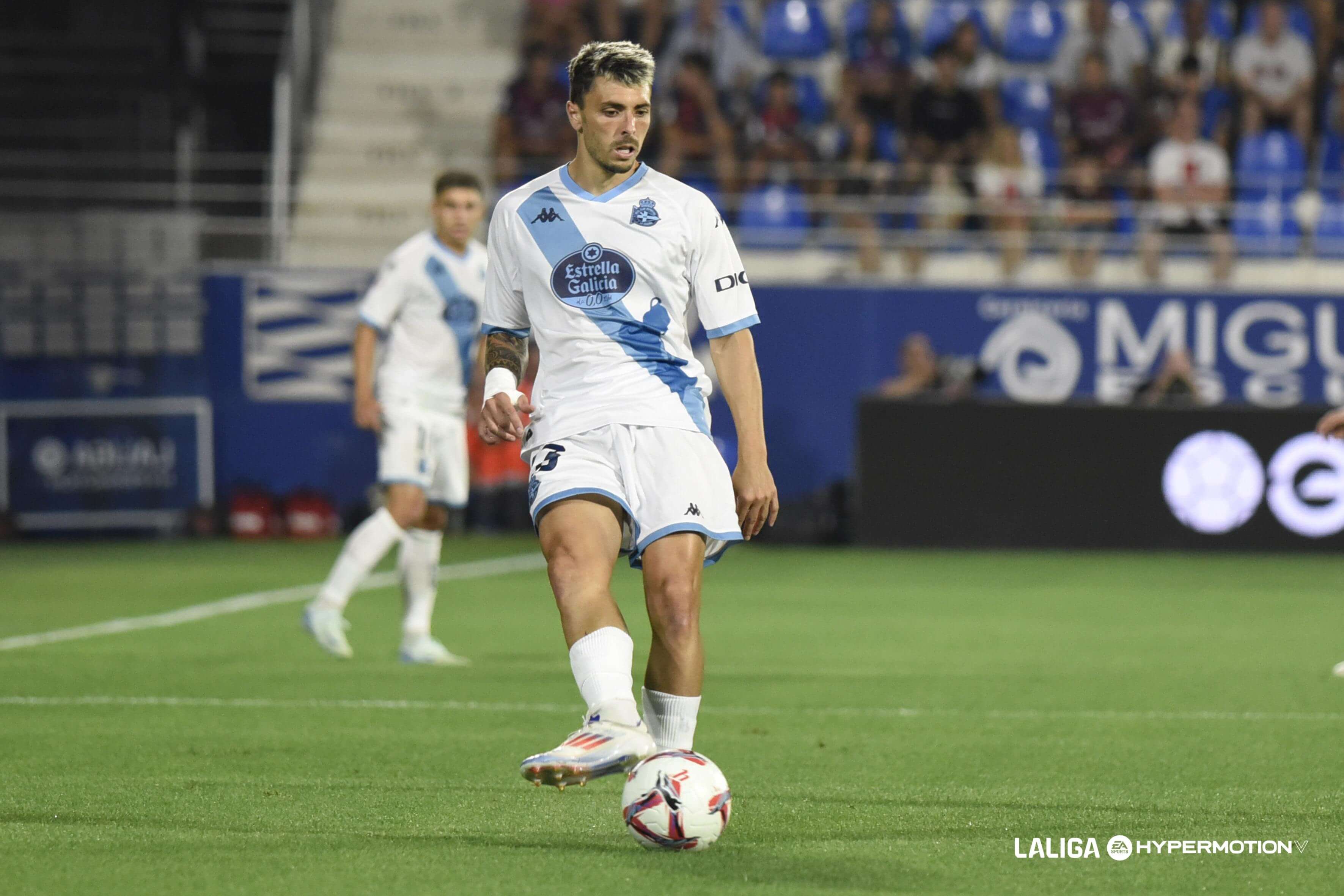 Ximo Navarro, en el Huesca - Dépor (Foto: LALIGA).