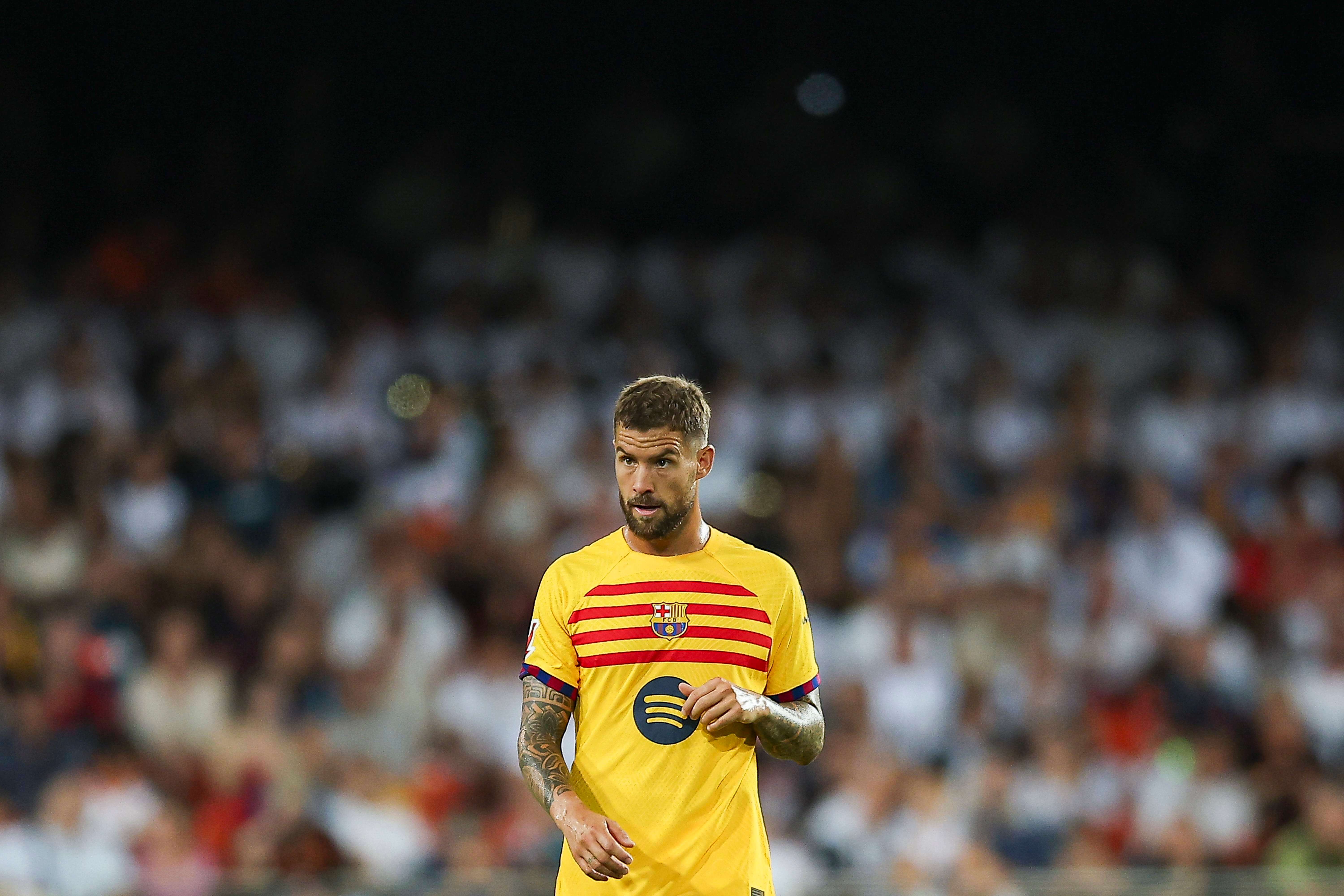 Íñigo Martínez, en el Valencia-Barcelona (FOTO: Cordón Press).