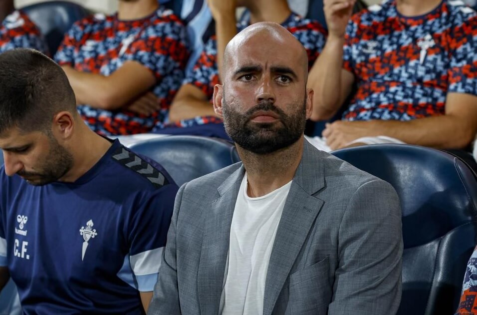 Claudio Giráldez antes del Villarreal - Celta (Foto: LALIGA).