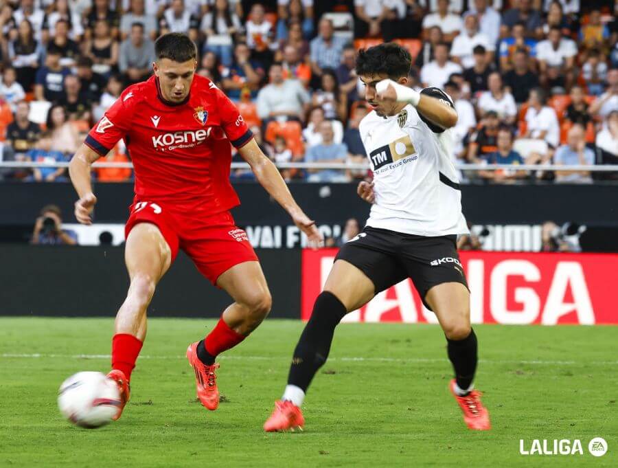 Diego López, ante el CA Osasuna (Foto: LALIGA).