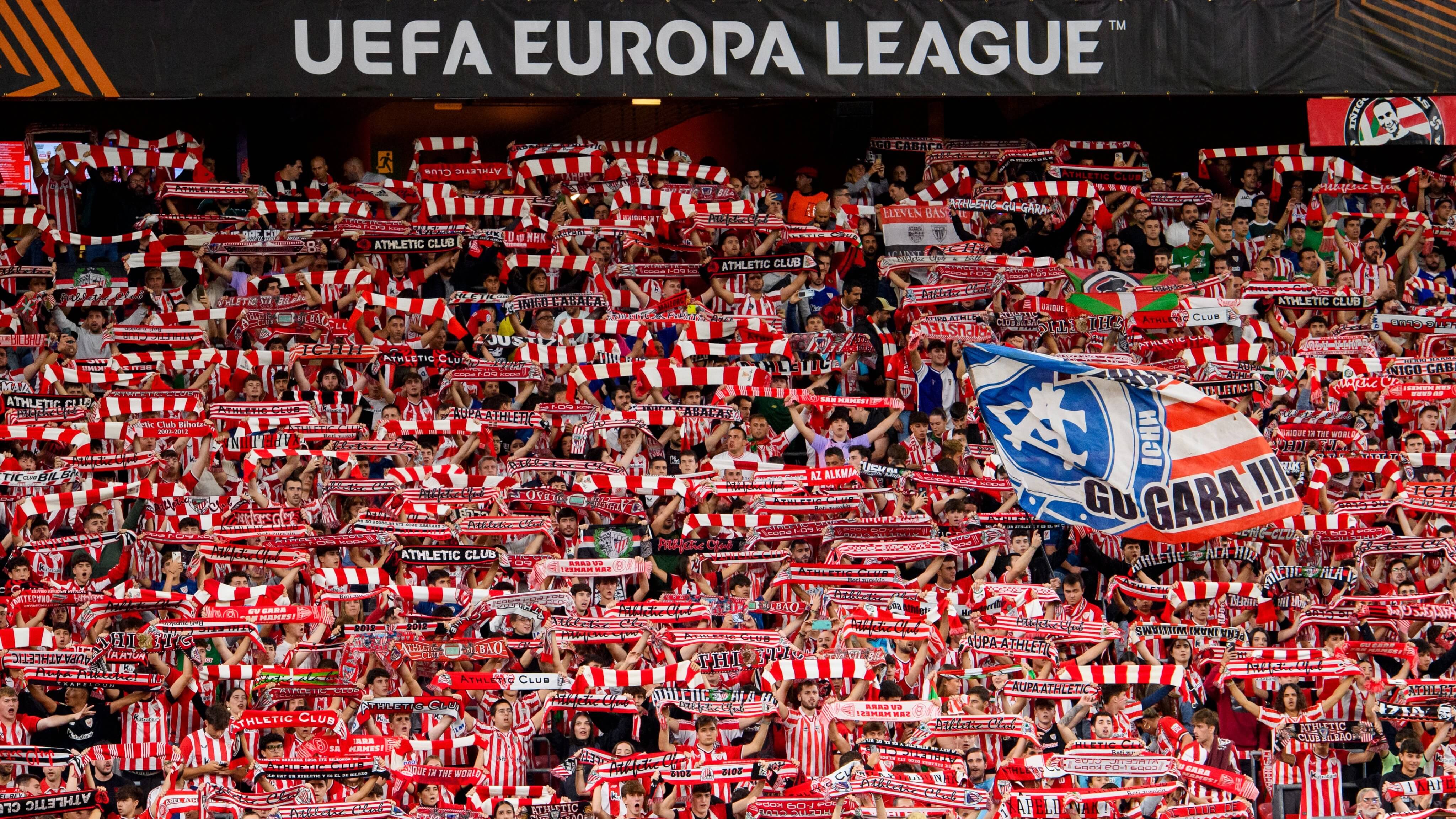 La grada de San Mamés, a fuego en un partido de la Europa League (Foto: Athletic Club).