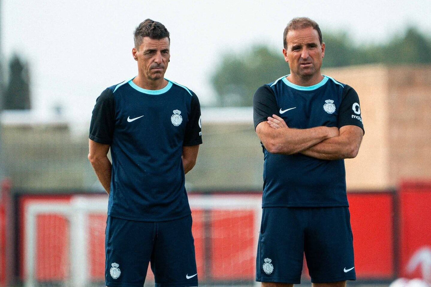 Bittor ALkiza y su tándem técnico con Jagoba Arrasate (Foto: RCD Mallorca).