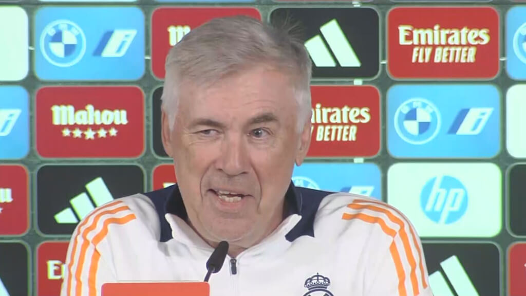 Carlo Ancelotti, en rueda de prensa (Foto: ElDesmarque)